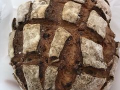黑麦果干面包-WHEAT&BAKER-麥(凯德来福士店)