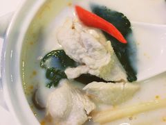 酸辣椰鸡汤-simply thai天泰(长泰广场店)