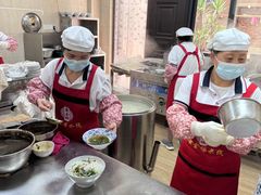 -黄金娣米线(盛邦老店)