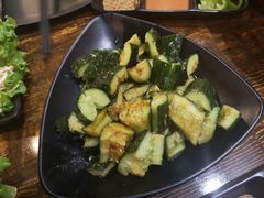 -胡悦里韩式烤肉(芝罘万达广场店)