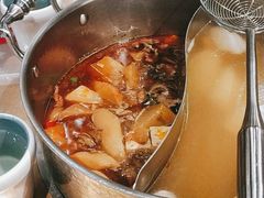 -左庭右院鲜牛肉火锅(金山万达店)
