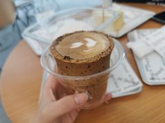 -M Stand(上海人民广场来福士店)