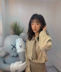 -IU潮牌·SALON