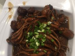 -赶海部落海鲜城(海阳路店)