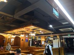 大堂-云晓光头烧烤吧(德平路店)
