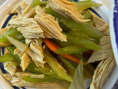 特色凉菜-丝路伊兰·兰州牛肉面(牛街总店)