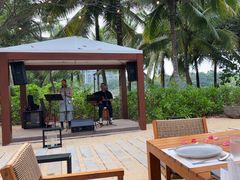 -三亚艾迪逊酒店·海滩烧烤 BARBACOA·现场乐队·浪漫晚餐·烧烤海鲜