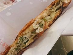 提篮桥老摊头葱油饼一号-CITY MART城市集市·里弄(北外滩来福士广场店)
