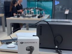 -DJI大疆(深圳华强北曼哈授权体验店)