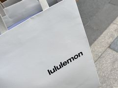 -lululemon(比斯特购物村店)