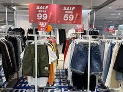 -美特斯邦威(新天地购物中心店)