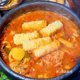 乌鲁木齐一口误终生的酸汤火锅🍲…juju好吃[流泪] 