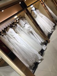 -完美新娘婚纱摄影