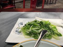 -蔼若春.传承三十年云南菜(金碧公园店)