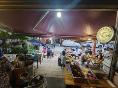 大堂-特色油卤串串(水碾河店)