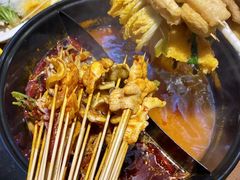 -签多多串串香火锅