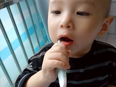 -小门牙好性格托育(北外滩中心)