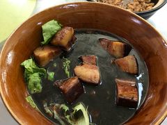 芸记酱肉-芸海阁·农家私房菜(沙家浜景区出口店)