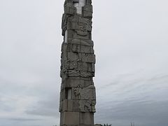 -亚龙湾中心广场