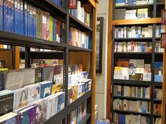 -西西弗书店&矢量咖啡(凯德晶萃广场店)