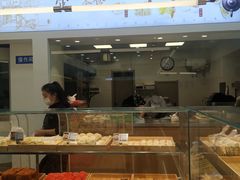 面包甜点陈列柜-清真全盛斋传统糕点(许士庙店)