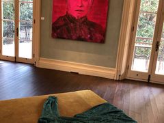 -Nathalie Djurberg与Hans Berg“牛皮纸包裹的月亮”-Prada荣宅当季展览