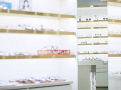 -视野联行眼镜蔡司·依视路官方授权店(顺城店)