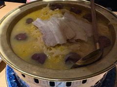-关东小磨东北菜(上海长风大悦城店)