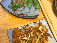 -勺子米线·云南传统小吃市集(四方街店)