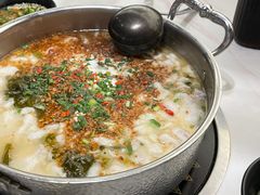 -德林酸菜鱼火锅(南丹店)
