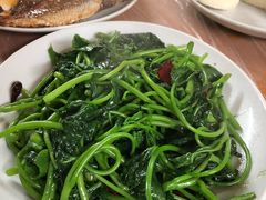 -蓝精灵饺子店