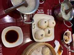 -鼎盛轩上海灌汤包·生煎(万达广场店)