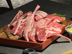 -铭牛烧肉·和牛海鲜自助(高新月牙湖店)