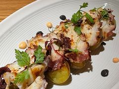 烤西班牙八爪鱼-Osteria Garden 生蚝花园餐厅(原进贤路店)