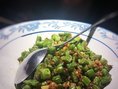 -坛宗剁椒鱼头(河西王府井店)