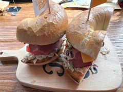 -Catch Bagel(芳草地店)