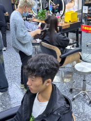 -藤野造型专业烫染接发