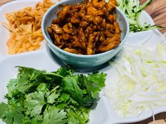 -合合春饼·酱骨·东北菜(潘家园店)
