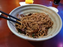 -佬钱湾仔(衣裳街店)