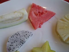 自助早餐的水果-广州中国大酒店