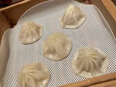 鸡汁杭州小笼-桂满陇·景观餐厅(新世界店)