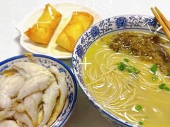 -明呈黄鱼面馆(斜土路店)