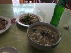 -十二忠手拉面(中华路店)