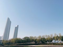 -南京眼步行桥