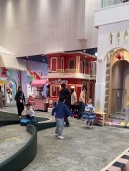 -奈尔宝·儿童乐园·亲子餐厅(华采天地店)