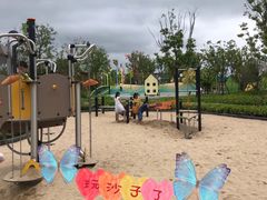 -季高兔窝窝亲子园(上海薰衣草公园店)