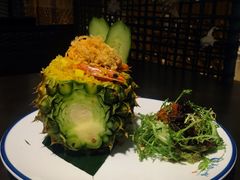 菠萝海鲜炒饭-美奈小馆·越南料理(中航城君尚购物中心店)