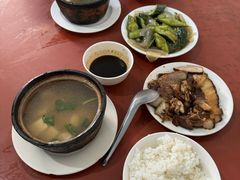 -四合心砂锅居(轩辕小区店)