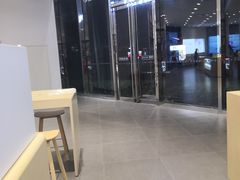 -华为授权体验店(中山公园来福士)