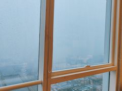 -大连星海皇冠假日酒店